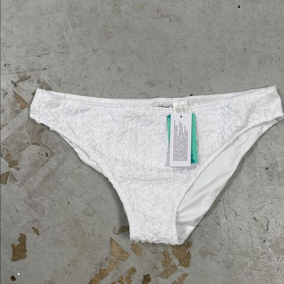 White NWT Bikini Bottoms BRAND NEW - Calzedonia - Size Medium - Cobey - Picture 1 of 4